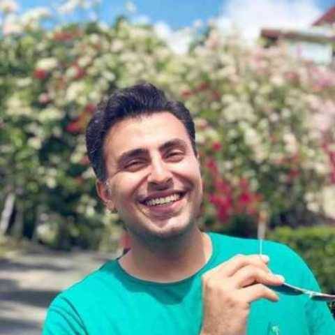 دانلود آهنگ عروس مهتاب علیرضا طلیسچی دانلود آهنگ عروس مهتاب علیرضا طلیسچی